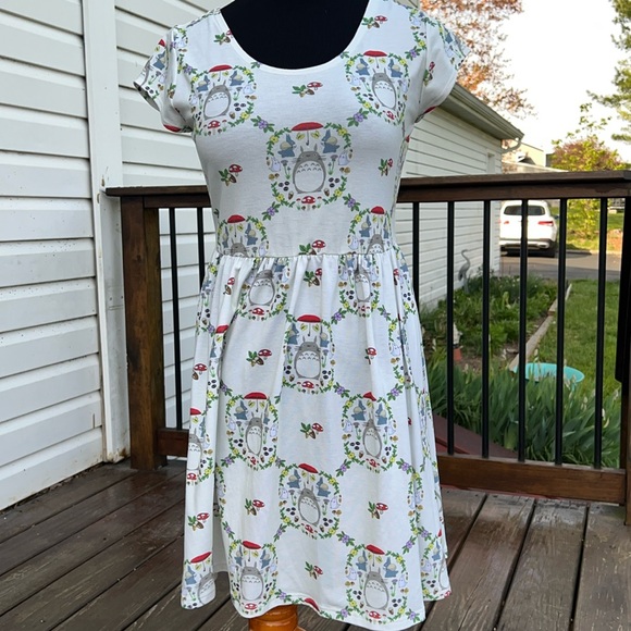 Totoro Dress - Picture 1 of 11